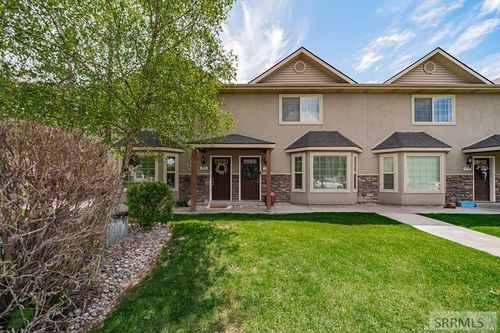 633 Trejo St, Rexburg, ID, 83440-2579 | Card Image