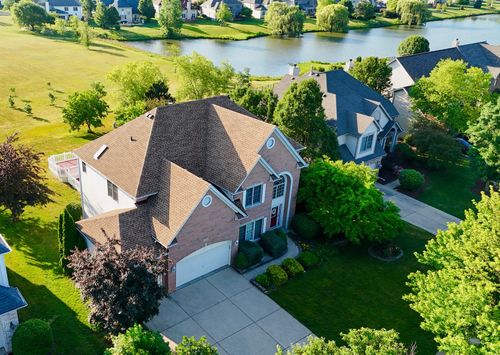 523 Mallard Point Dr, North Aurora, IL, 60542-1283 | Card Image