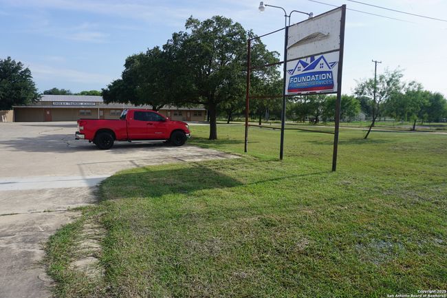 STE-1A - 9546 Us Highway 87 E, Home with 0 bedrooms, 0 bathrooms and null parking in San Antonio TX | Image 4