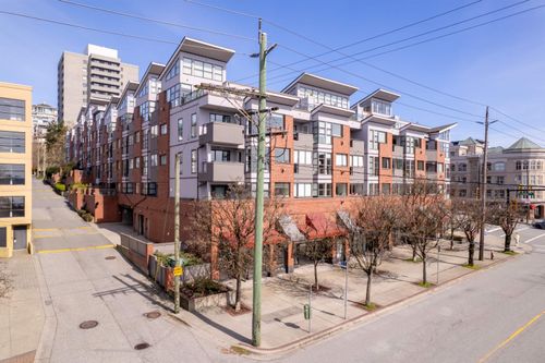 203-305 Lonsdale Ave, North Vancouver, BC, V7M2G3 | Card Image