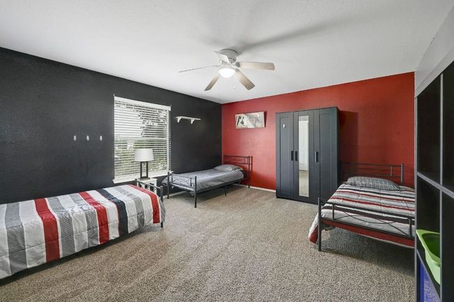 bed 4 | Image 23