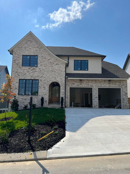 1373 London Woods Way, Apison, TN, 37302-2401 | Card Image