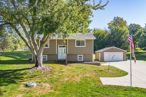 2511 Se 82nd St, Runnells, IA, 50237-2245 | Card Image