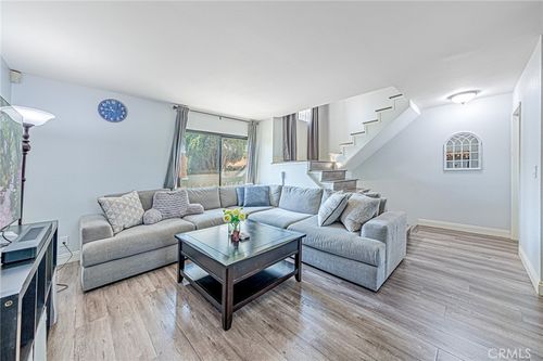 13-301 W Gladstone St, Azusa, CA, 91702 | Card Image