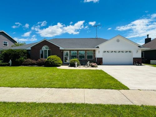 315 Coaler Dr, Coal City, IL, 60416-2445 | Card Image