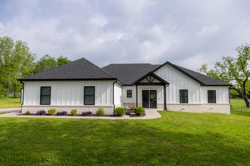 1213 W Pineville Rd, Washburn, MO, 65772-7919 | Card Image