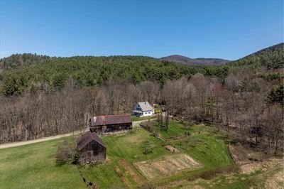 97 Stratton Drive, House other with 5 bedrooms, 2 bathrooms and null parking in Townshend VT | Image 1