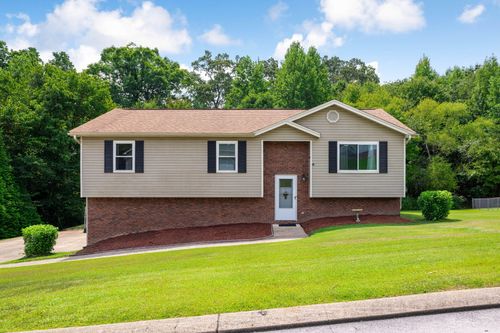 1159 Stormy Ridge Dr, Soddy Daisy, TN, 37379-9305 | Card Image