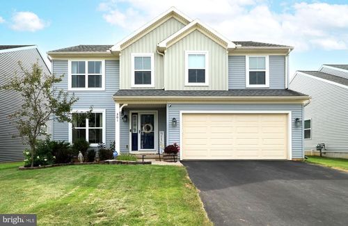 301 Amberleigh Ln, BELLEFONTE, PA, 16823-8123 | Card Image