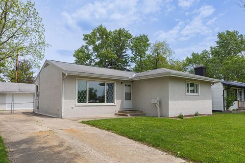 4510 Broadhurst Dr, Whitehall, OH, 43213-1939 | Card Image