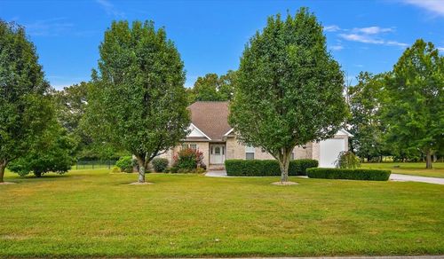 417 Whispering Winds Dr, Manchester, TN, 37355-7862 | Card Image