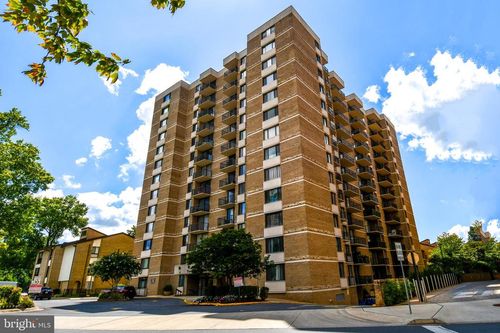 4-1305-4 Monroe St, ROCKVILLE, MD, 20850-2541 | Card Image