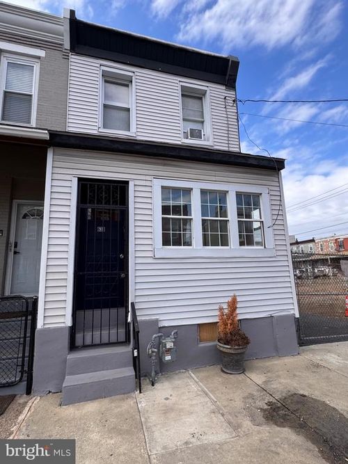 633 N 8th St, CAMDEN, NJ, 08102-1851 | Card Image