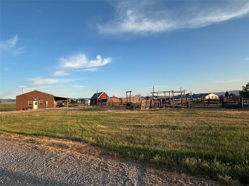30 Kolbeck Ln, Hall, MT, 59837 | Card Image