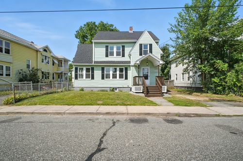 25 W Glen St, Holyoke, MA, 01040-2922 | Card Image