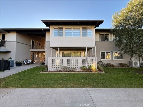 41e-1811 Saint John Road, Seal Beach, CA, 90740 | Card Image