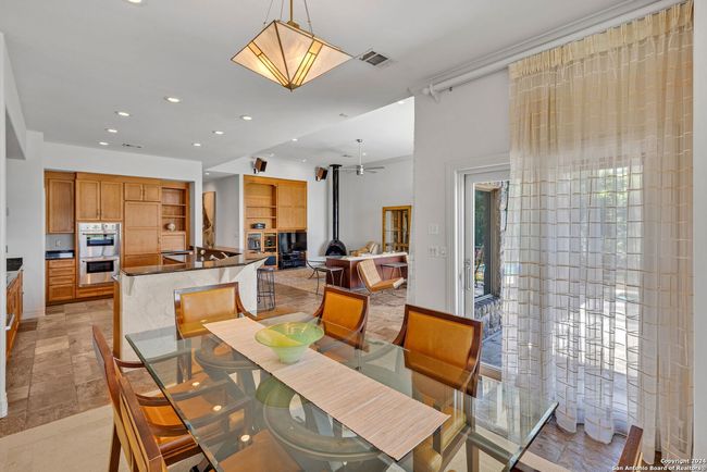 UNIT-8 - 27000 Catamaran Dr, House other with 4 bedrooms, 4 bathrooms and null parking in SPICEWOOD TX | Image 12