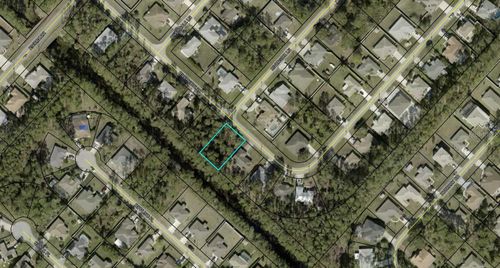16 Riverview Dr, Palm Coast, FL, 32164-6462 | Card Image