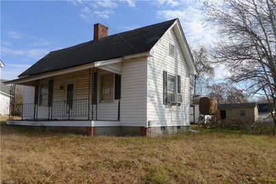 221 Duke Street, House other with 2 bedrooms, 1 bathrooms and null parking in Cooleemee NC | Image 3