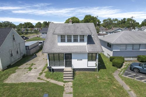 3049 Cleveland Ave, Columbus, OH, 43224-3602 | Card Image