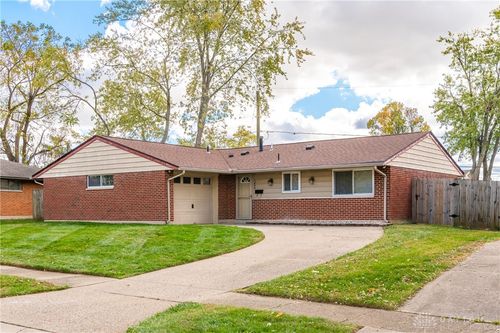 7866 Harshmanville Rd, Dayton, OH, 45424-2147 | Card Image