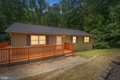 7224 Washington Dr, KING GEORGE, VA, 22485-2000 | Card Image
