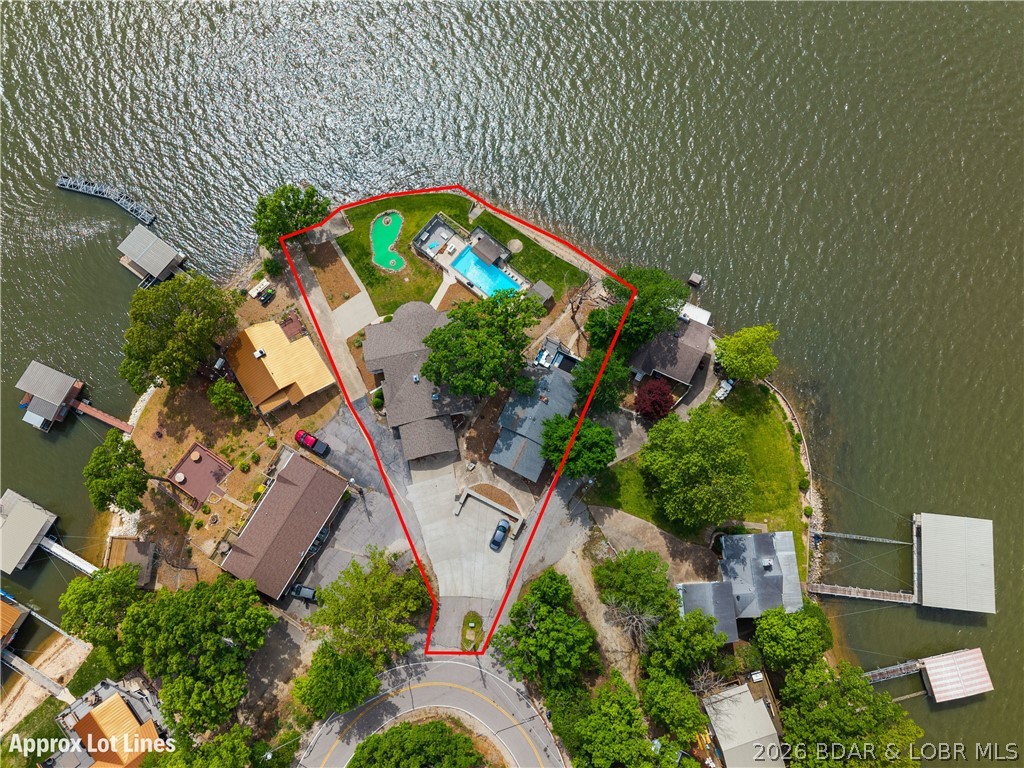 Commercial Sale in Lake Ozark 2