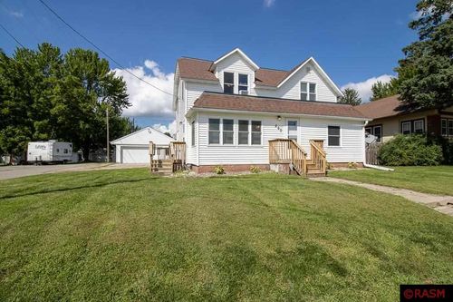260 E Minnesota Street, Le Center, MN, 56057 | Card Image