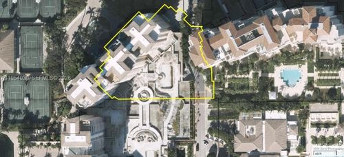 702-781 Crandon Blvd, Key Biscayne, FL, 33149 | Card Image