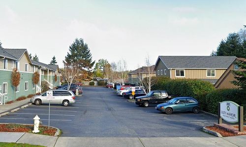 300 Ne 7th Ave, Oak Harbor, WA, 98277-5998 | Card Image