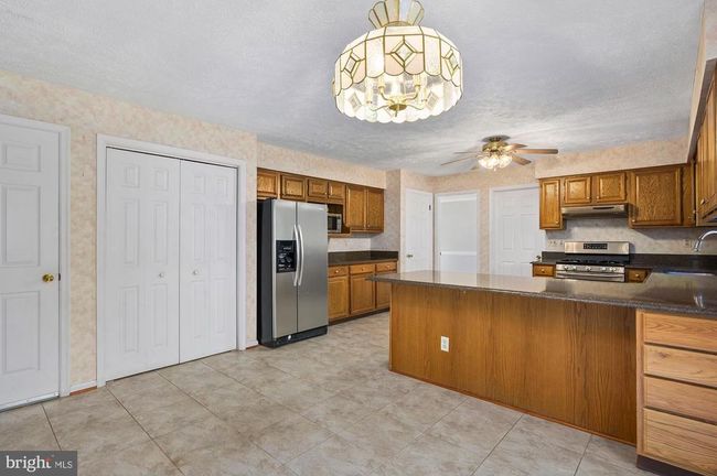 221 Ambleside Dr, House other with 4 bedrooms, 3 bathrooms and null parking in SEVERNA PARK MD | Image 9
