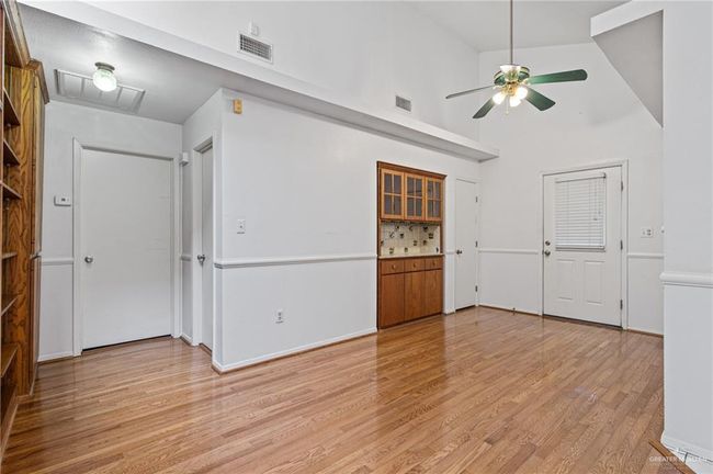 813 N Shore Dr, House other with 3 bedrooms, 3 bathrooms and 2 parking in Port Isabel TX | Image 9