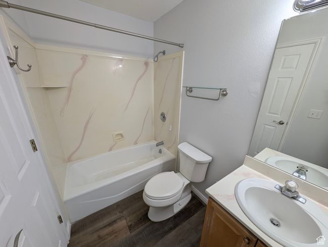 APT-102 - 577 100, Condo with 2 bedrooms, 2 bathrooms and 2 parking in Provo UT | Image 16