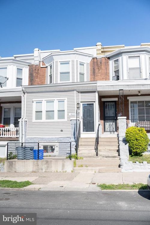 823 S 56th St, PHILADELPHIA, PA, 19143-2817 | Card Image