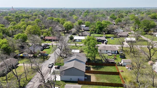 Birds eye view of property featuring a residential view and a view of trees | Image 11