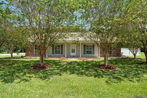 9959 Elliot Rd, Baton Rouge, LA, 70817-7502 | Card Image