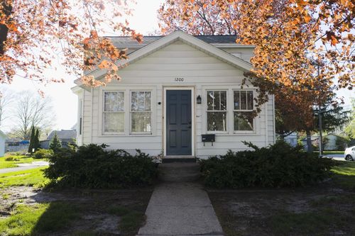 1200 S 9th Street, Watertown, WI, 53094 | Card Image