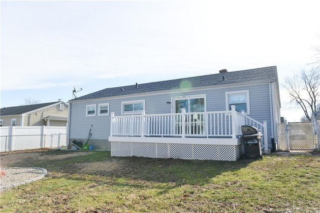 96 Harding St, House other with 3 bedrooms, 2 bathrooms and null parking in Wethersfield CT | Image 31