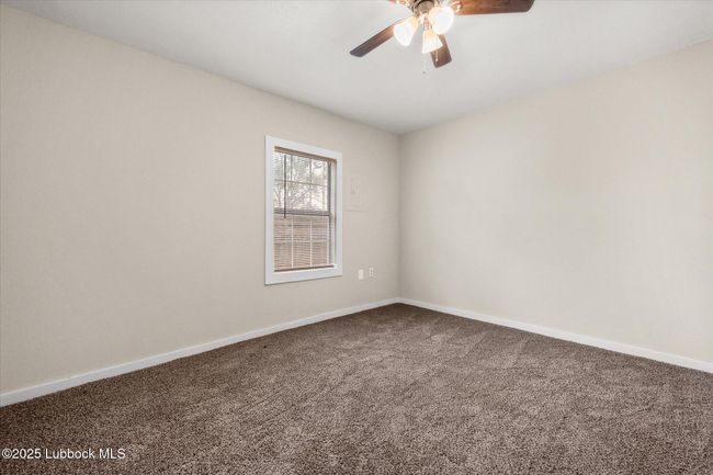 west bedroom | Image 16