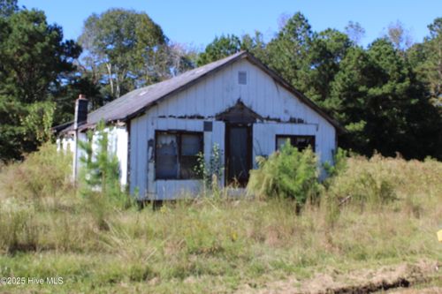 25625 Us Hwy 421, Willard, NC, 28478-7369 | Card Image