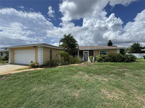 517 Mount Vernon Dr, Venice, FL, 34293-1117 | Card Image