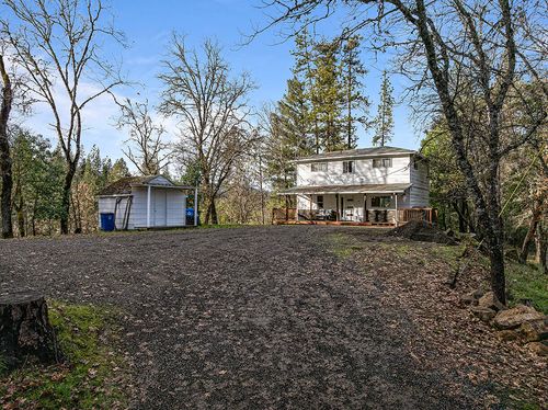 2900 Indian Creek Rd, Shady Cove, OR, 97539-9609 | Card Image