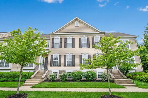 5167 Horseshoe Falls Dr, Dublin, OH, 43016-8043 | Card Image