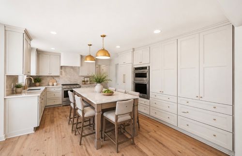 806 Steeplechase Dr, Brentwood, TN, 37027-7450 | Card Image