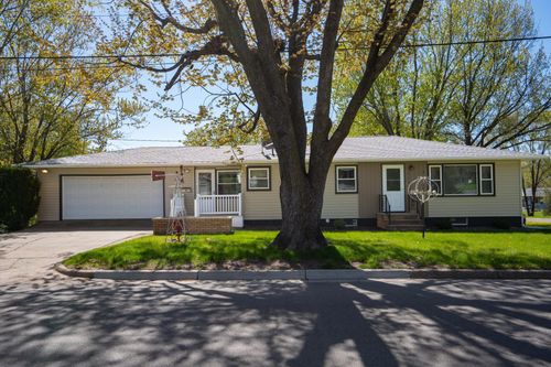 404 4th St N, Sauk Rapids, MN, 56379-1704 | Card Image