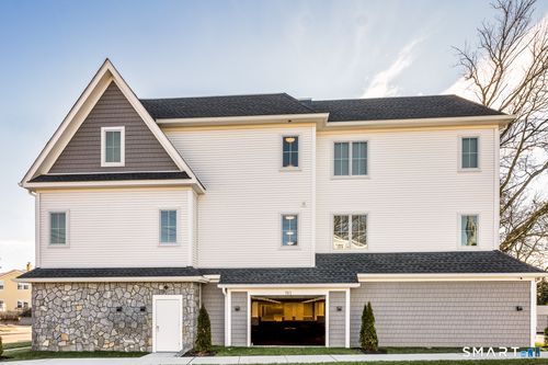 103-783 Kings Hwy E, Fairfield, CT, 06825-5471 | Card Image