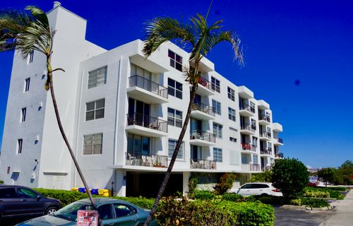 406-301 Croton Ave, Lantana, FL, 33462-2977 | Card Image