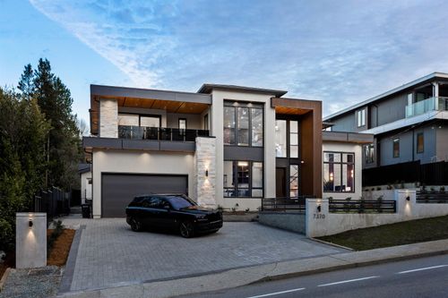 7370 Burris St, Burnaby, BC, V5E1Y5 | Card Image