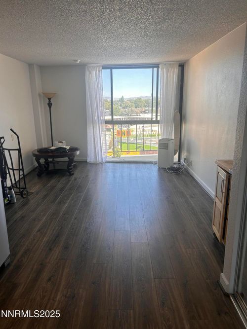 apt-302-567 W 4th St, Reno, NV, 89503-5263 | Card Image
