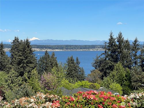3834 Passage View Ln, Langley, WA, 98260-9302 | Card Image